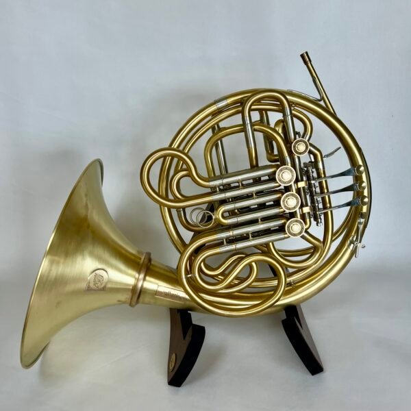 Valkyrie Balu Double horn - Image 13