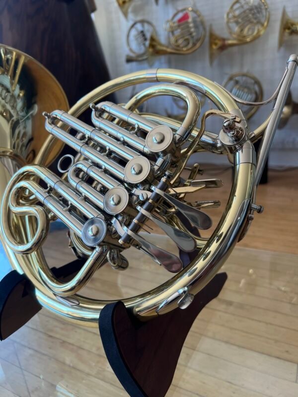 The Paxman Model 40M - Image 6