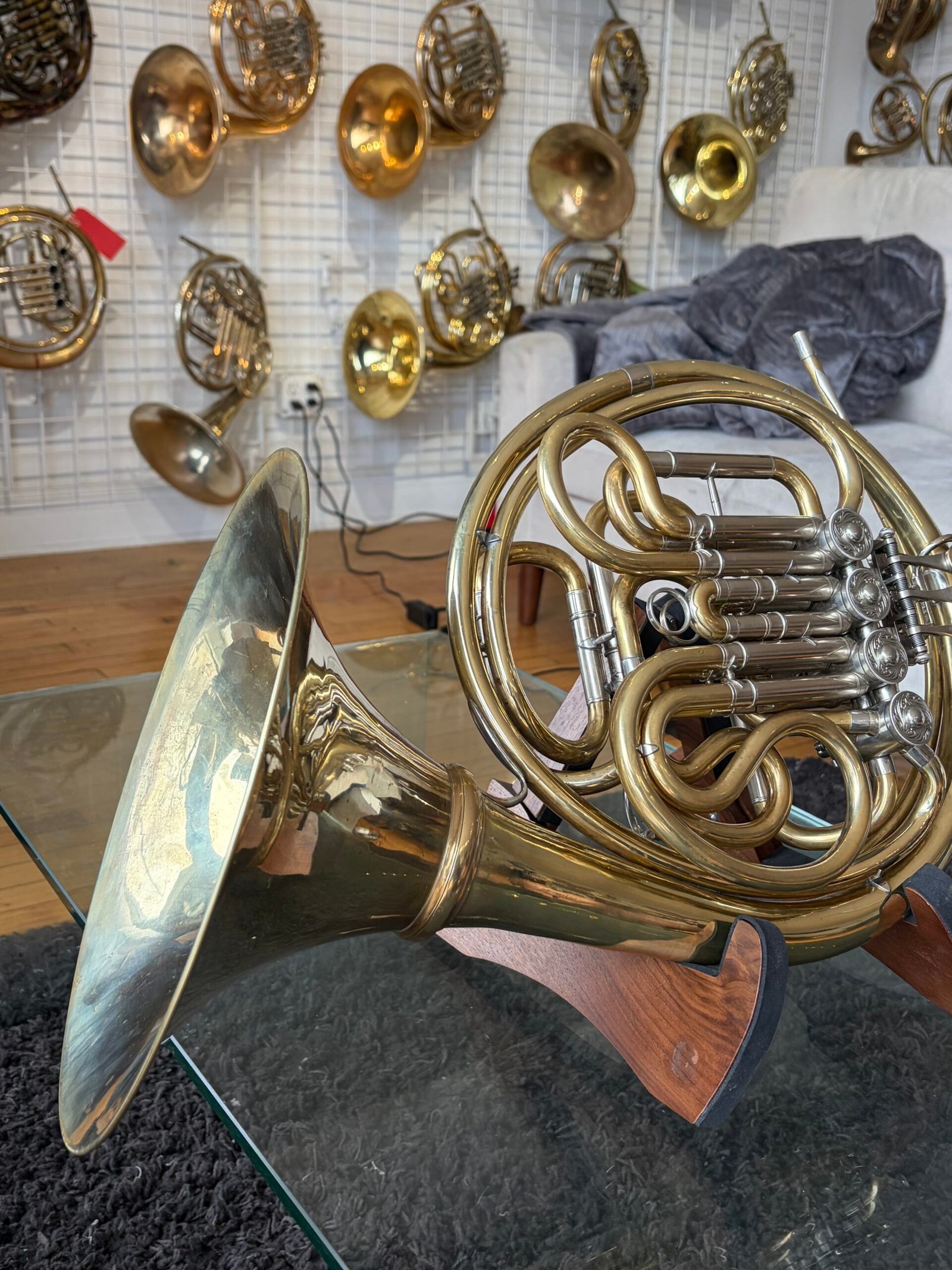 Yamaha YHR-667V French Horn - Image 2